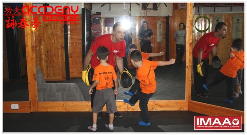 Kung Fu Bambini Academy Italia di Sifu Salvatore Mezzone Wing Tjun Ving Tsun Chun cinene artimarziali tradizionali e sport da combattimento Caserta accademia nazionale (8)